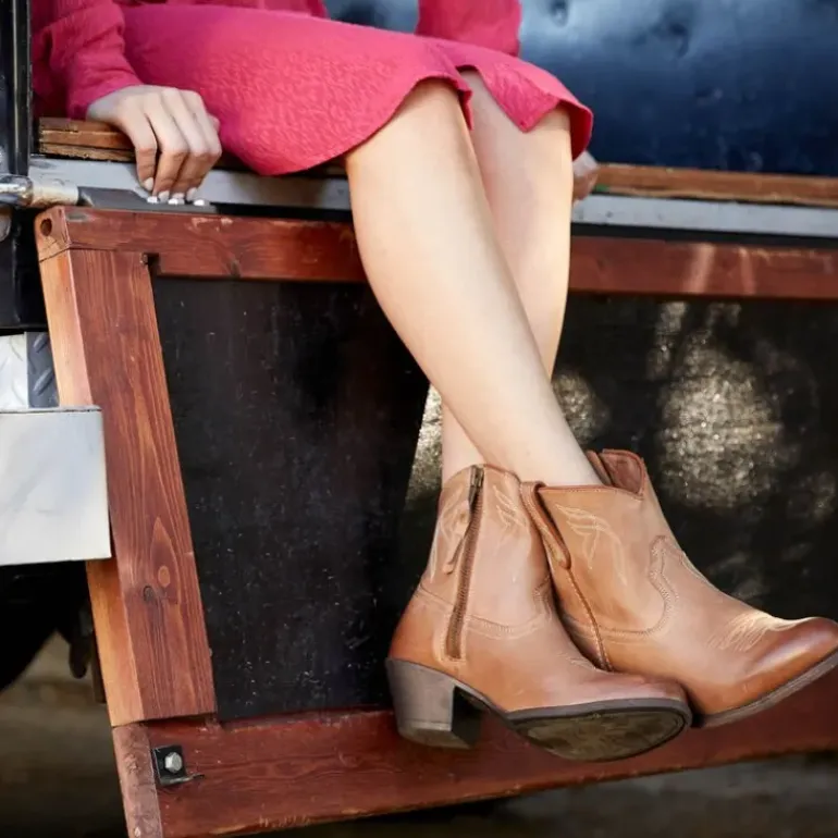 Ariat Darlin' Western Boot