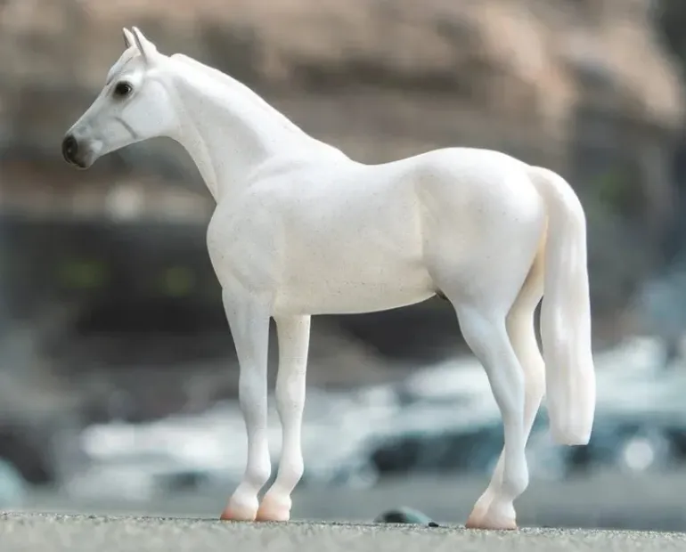 Breyer Fleabitten Grey Thoroughbred