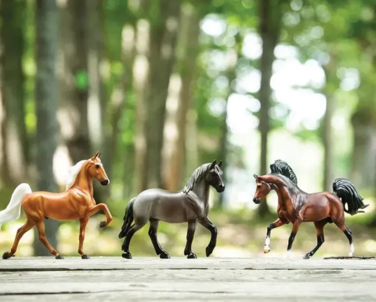 Breyer Palomino Saddlebred