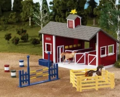 Breyer Red Stable Playset