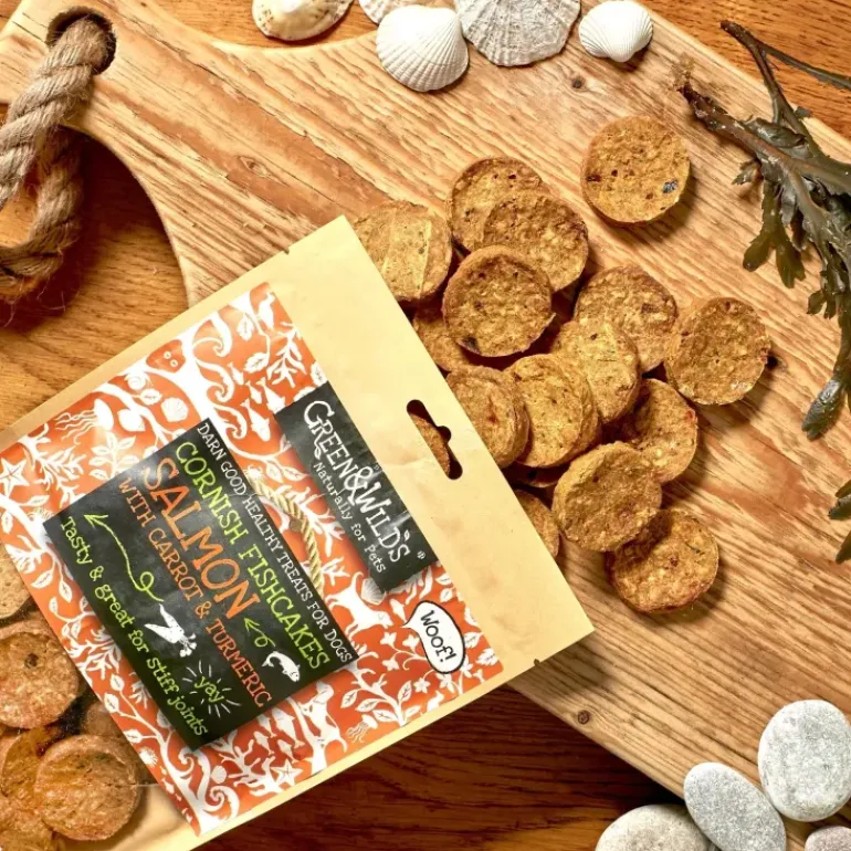 Green & Wild's Cornish Fishcakes - Salmon, Carrot & Turmeric