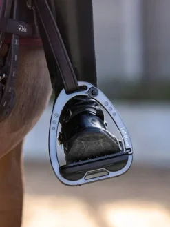 LeMieux Vector Control Stirrup