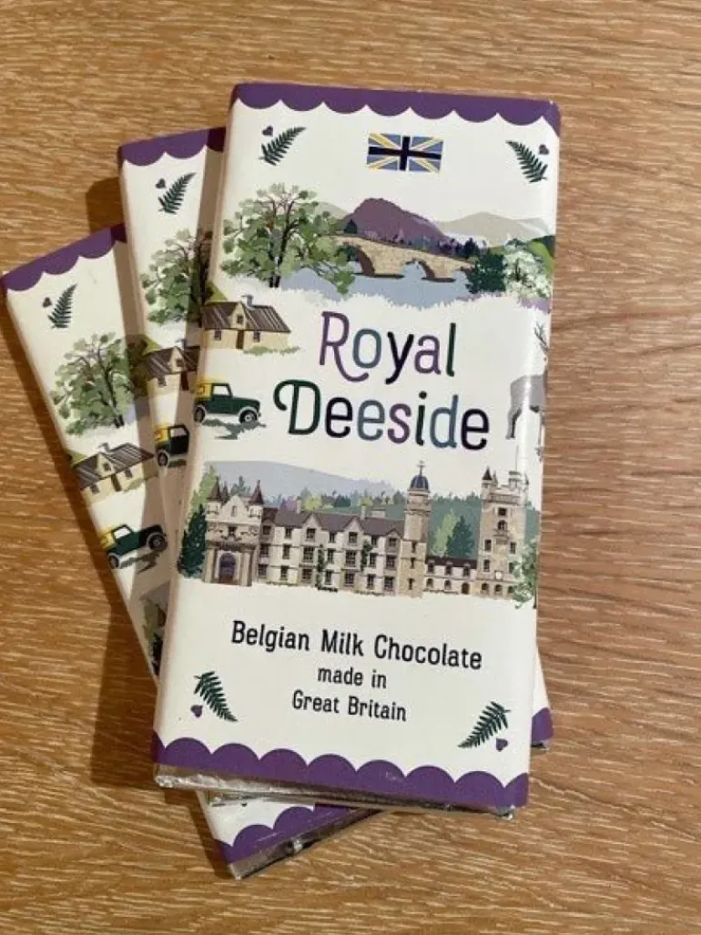 Love Your Nation Royal Deeside Chocolate Bar 85g